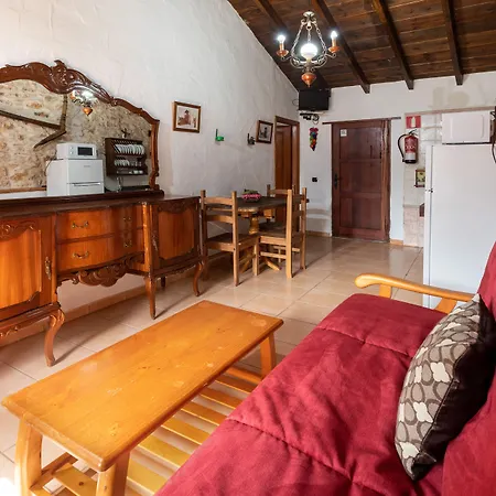 La Gayria Country house