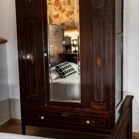 La Gayria Country house