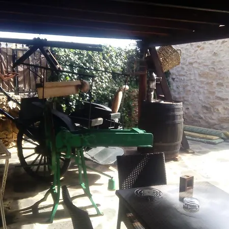 La Gayria Country house